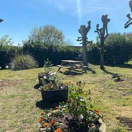 Jolie Tour Du 13eme Siecle Feriehus Saint-Calais