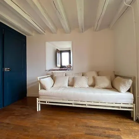 Feriehus Jolie Tour Du 13eme Siecle Saint-Calais