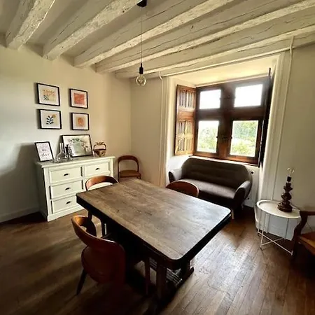 Jolie Tour Du 13eme Siecle Feriehus Saint-Calais