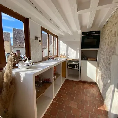 Jolie Tour Du 13eme Siecle Feriehus