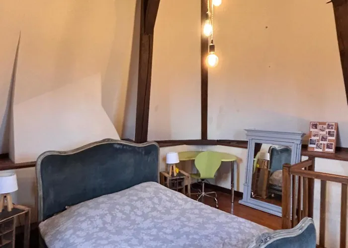 Casa vacanze Jolie Tour Du 13ème Siècle